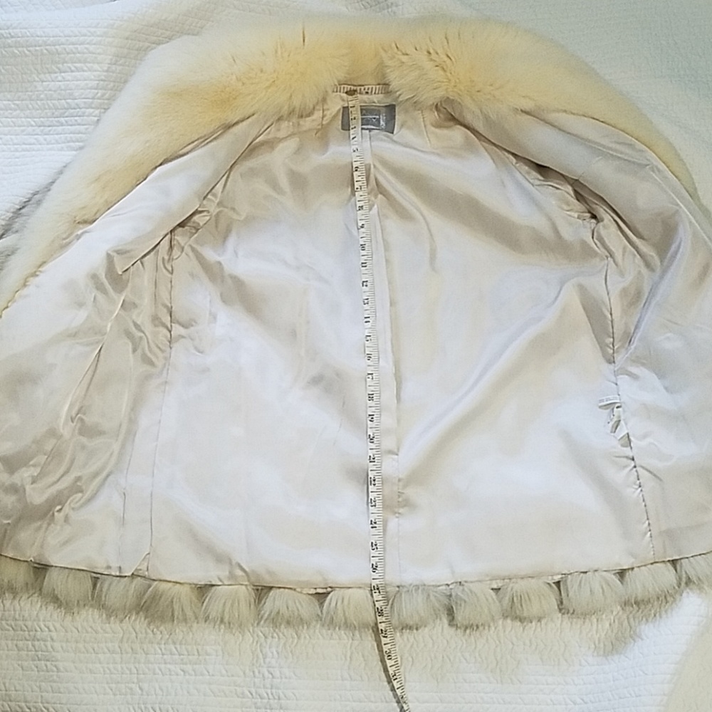 Genuine Blue Fox coat - Picture 3 of 11